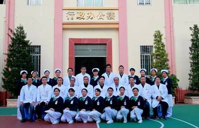 足不出“市”就可享受国际一流的诊疗服务 国际脊柱大师将到访江门 今起接受预约