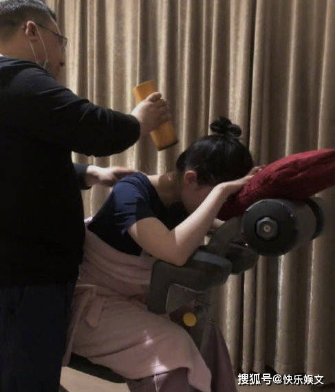 女星刘亦菲突然病倒 深夜疼痛难忍头部眩晕,紧急插7针盼康复