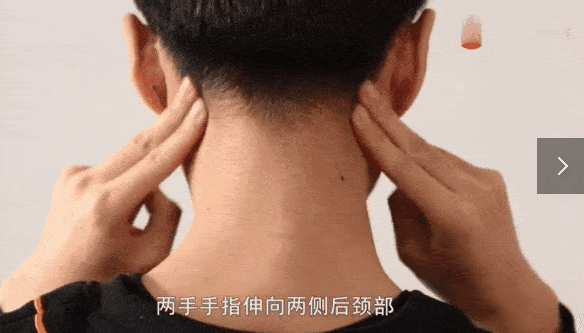 颈椎酸疼难忍,一个小动作就能治,关键还能降血压