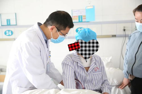 年轻女子颈胸交界处长大肿物 第一师医院小切口完成大手术